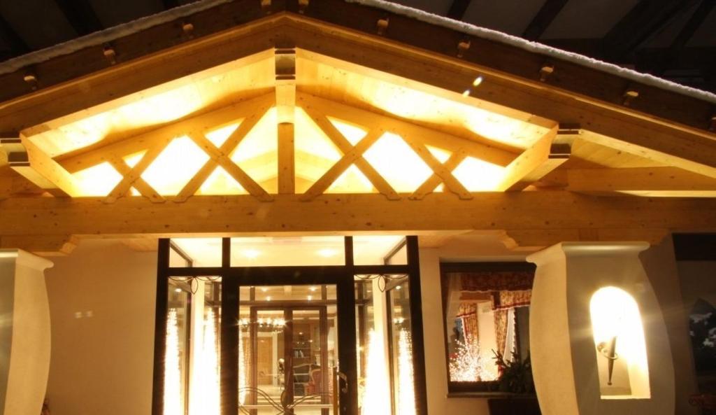 Residence Anda Pozza di Fassa Ngoại thất bức ảnh